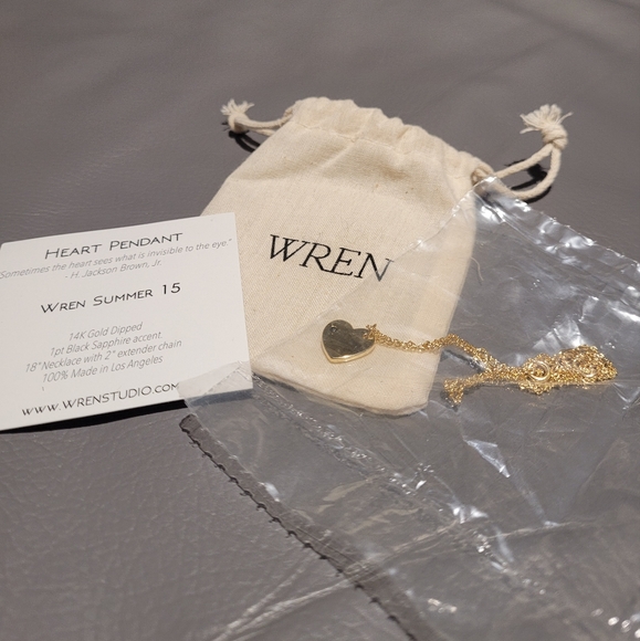 WREN "Summer 15" heart pendant - Picture 2 of 2